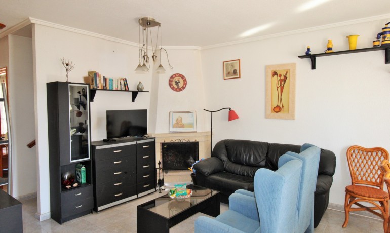 Venta - Casa -
Villamartin