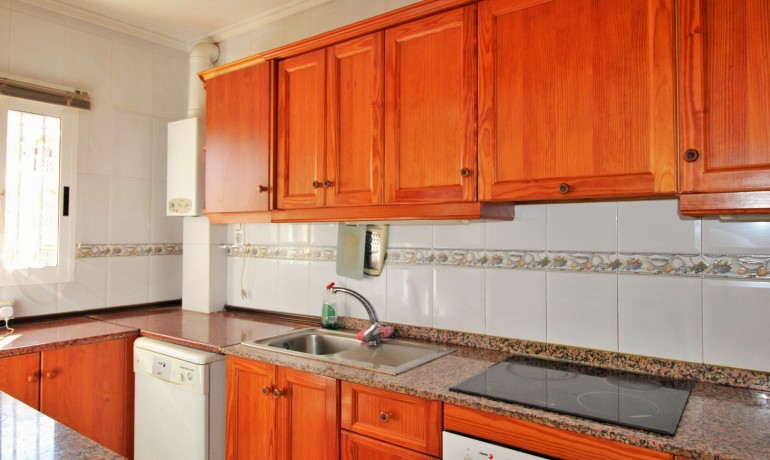 Venta - Casa -
Villamartin