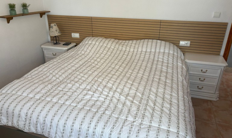 Herverkoop - Huis -
Algorfa* - Montemar