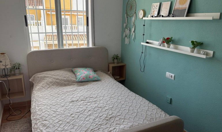 Herverkoop - Huis -
Algorfa* - Montemar