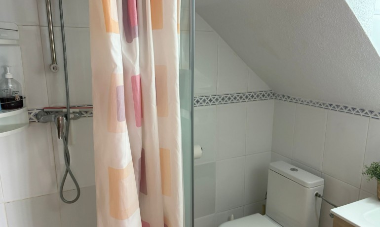 Herverkoop - Huis -
Algorfa* - Montemar