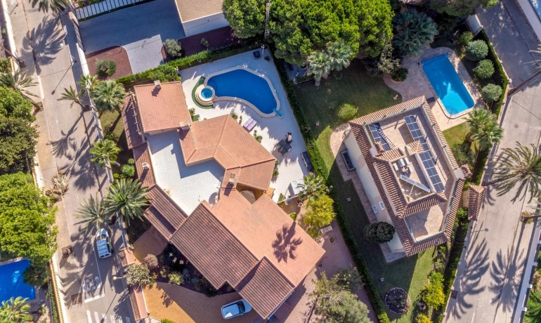 Herverkoop - Villa -
Orihuela Costa* - Cabo Roig
