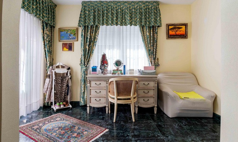 Herverkoop - Villa -
Orihuela Costa* - Cabo Roig