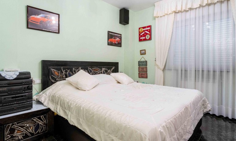 Herverkoop - Villa -
Orihuela Costa* - Cabo Roig