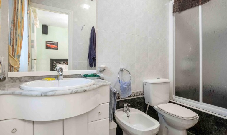 Herverkoop - Villa -
Orihuela Costa* - Cabo Roig