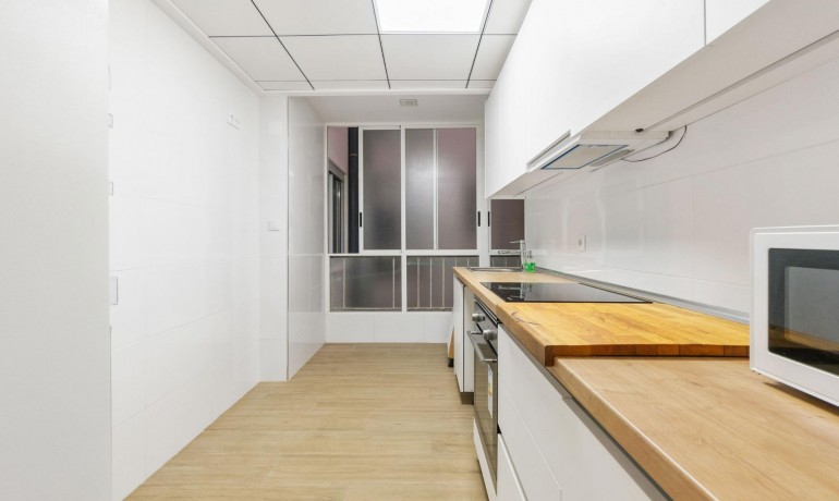 Herverkoop - Appartement / Flat -
Torrevieja* - Playa Del Cura