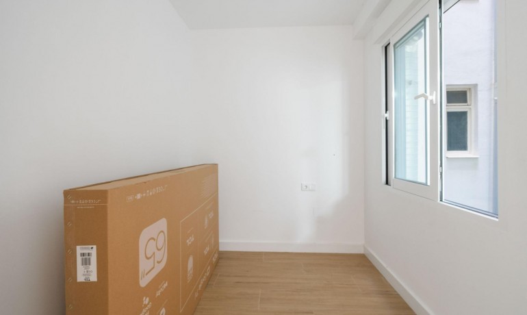 Herverkoop - Appartement / Flat -
Torrevieja* - Playa Del Cura