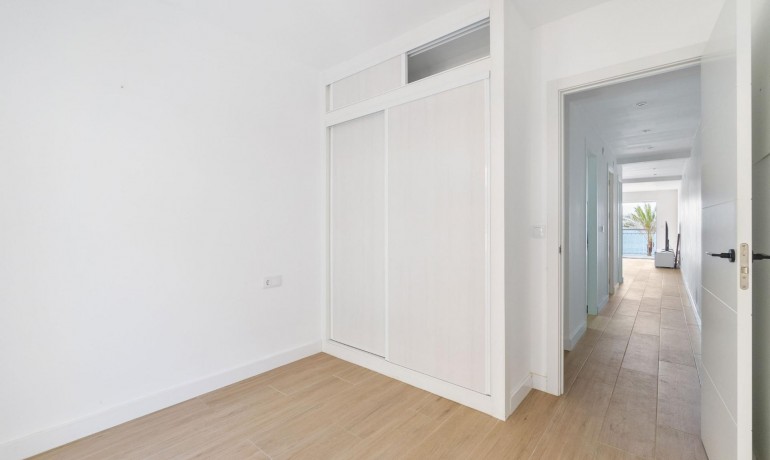 Herverkoop - Appartement / Flat -
Torrevieja* - Playa Del Cura