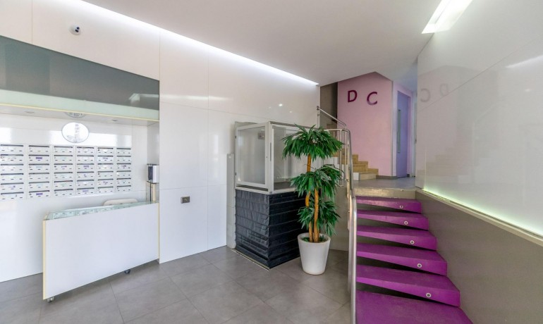 Herverkoop - Appartement / Flat -
Torrevieja* - Playa Del Cura