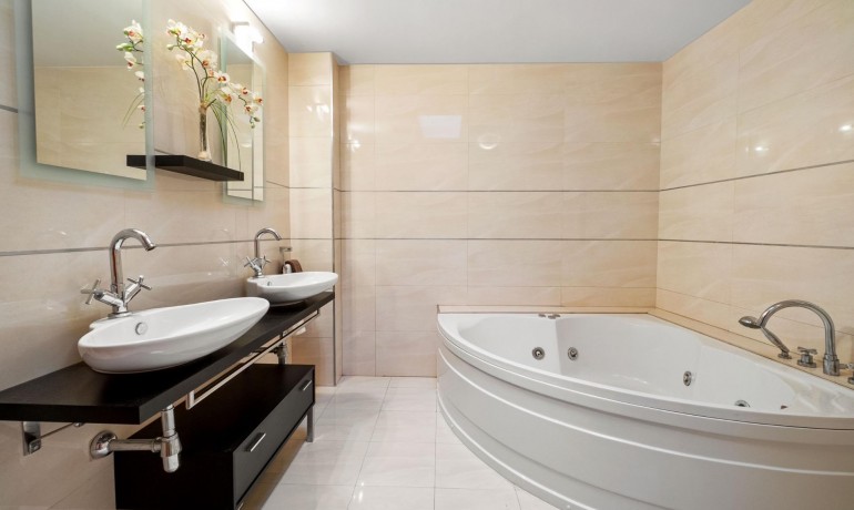 Herverkoop - Villa -
Rojales - Rojales - Village