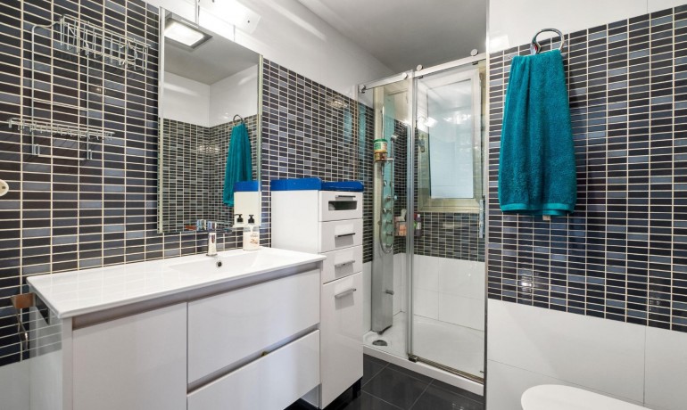 Herverkoop - Villa -
Rojales - Rojales - Village