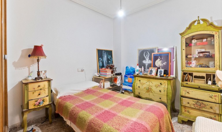 Herverkoop - Appartement / Flat -
Torrevieja* - Torrevieja - Centre