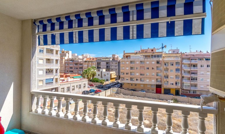 Herverkoop - Appartement / Flat -
Torrevieja* - Torrevieja - Centre