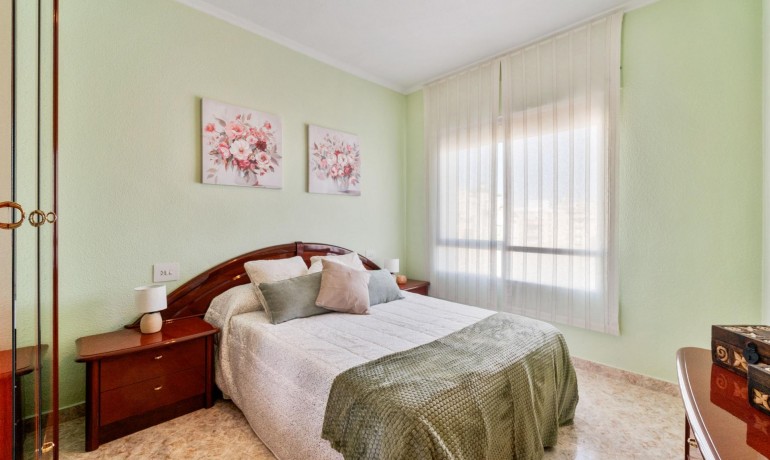 Herverkoop - Appartement / Flat -
Torrevieja* - Torrevieja - Centre