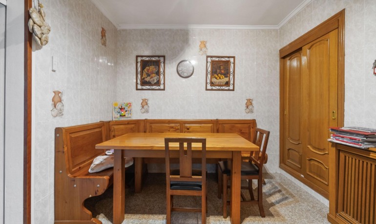 Herverkoop - Villa -
Torrevieja* - Los Balcones