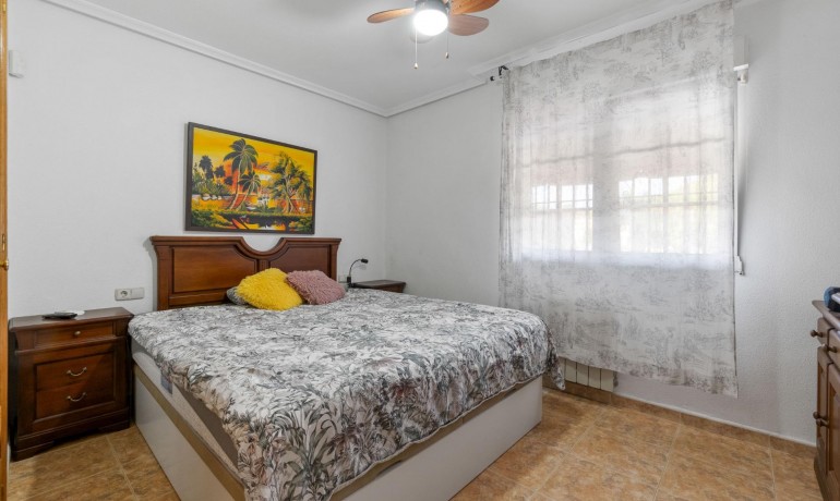 Herverkoop - Villa -
Torrevieja* - Los Balcones