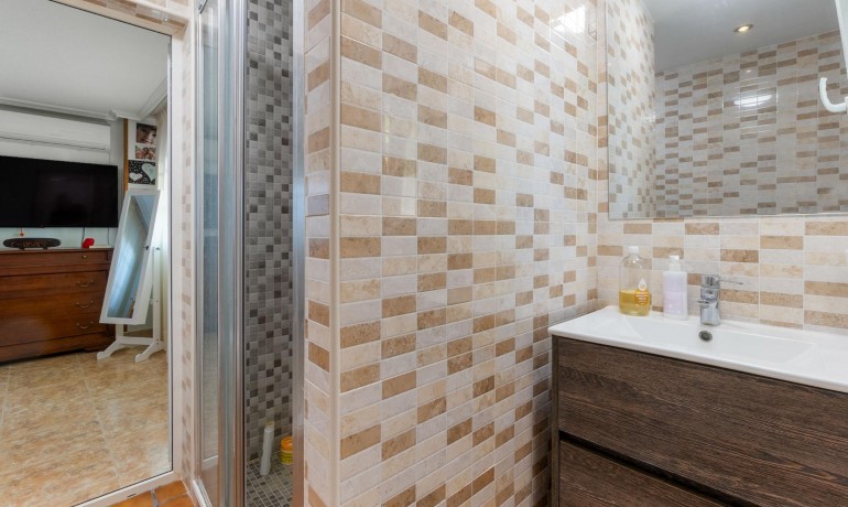 Herverkoop - Villa -
Torrevieja* - Los Balcones