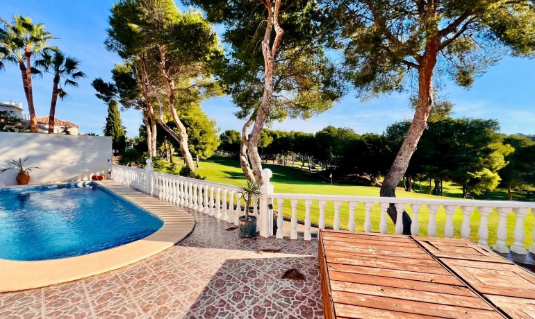 Herverkoop - Villa -
Orihuela Costa* - Las Ramblas