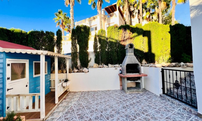 Herverkoop - Villa -
Orihuela Costa* - Las Ramblas