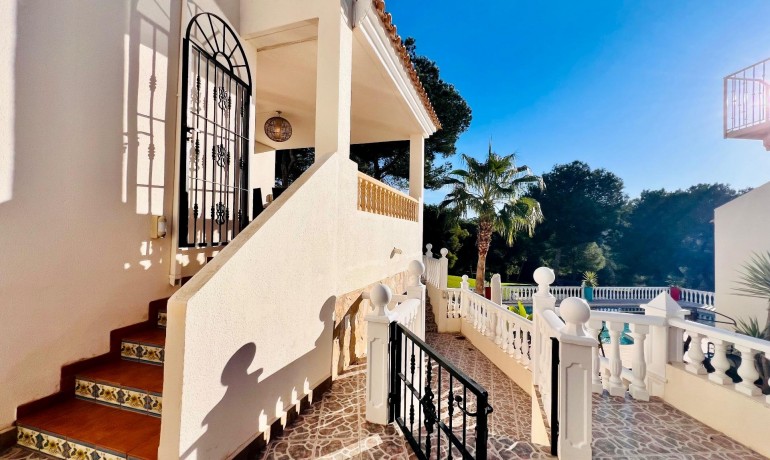 Herverkoop - Villa -
Orihuela Costa* - Las Ramblas