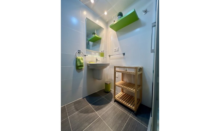 Sale - Apartment / Flat -
Villamartin