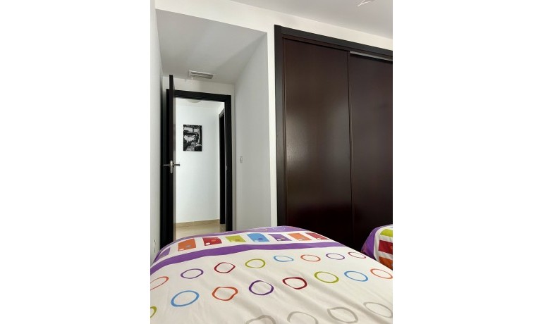 Sale - Apartment / Flat -
Villamartin