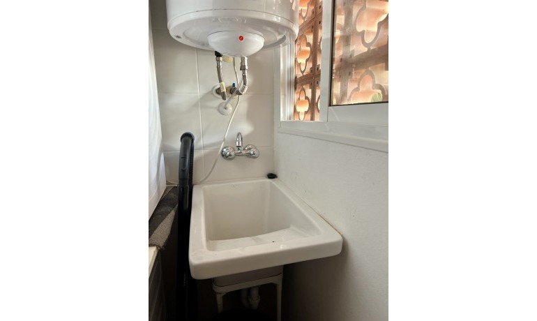 Sale - Apartment / Flat -
Villamartin