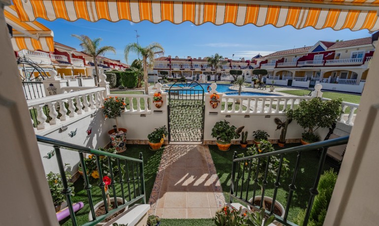 Herverkoop - Huis -
Cuidad Quesada* - Lo Marabu