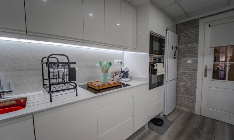 Herverkoop - Huis -
Cuidad Quesada* - Lo Marabu