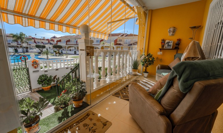 Herverkoop - Huis -
Cuidad Quesada* - Lo Marabu