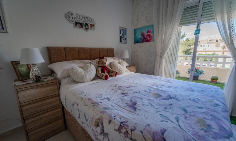 Herverkoop - Huis -
Cuidad Quesada* - Lo Marabu