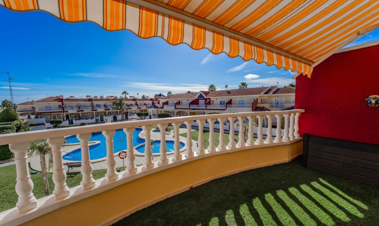 Herverkoop - Huis -
Cuidad Quesada* - Lo Marabu