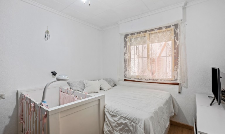 Herverkoop - Appartement / Flat -
Torrevieja* - La Siesta