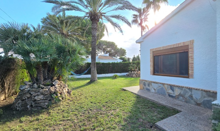 Herverkoop - Villa -
Orihuela Costa* - Cabo Roig
