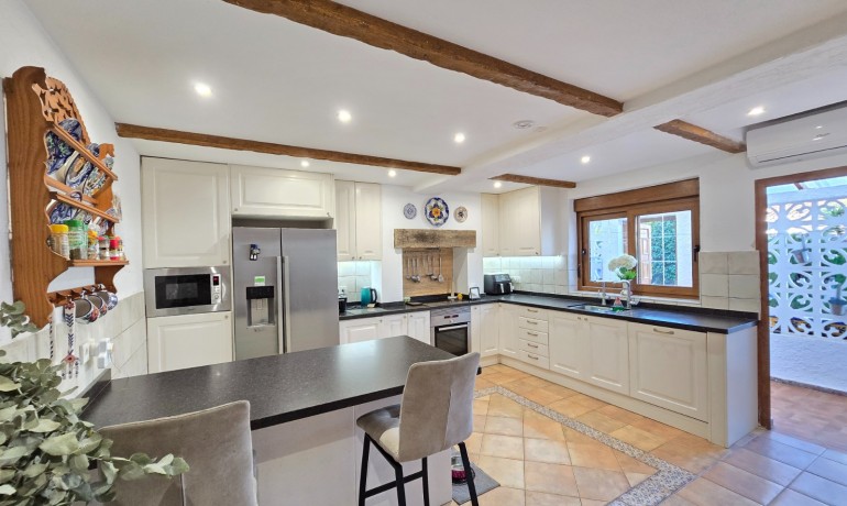 Herverkoop - Villa -
Orihuela Costa* - Cabo Roig