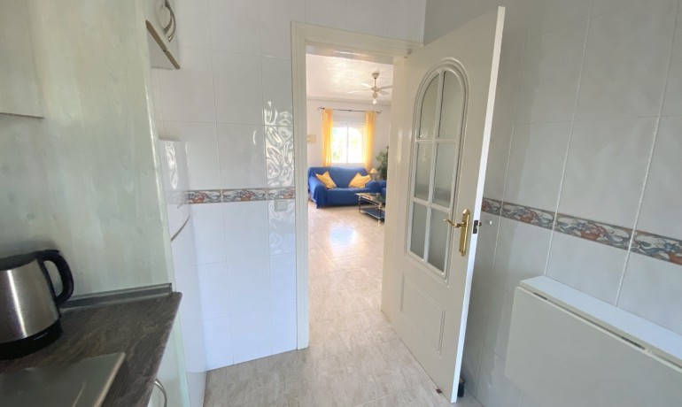 Herverkoop - Huis -
Benijofar* - Monte Azul