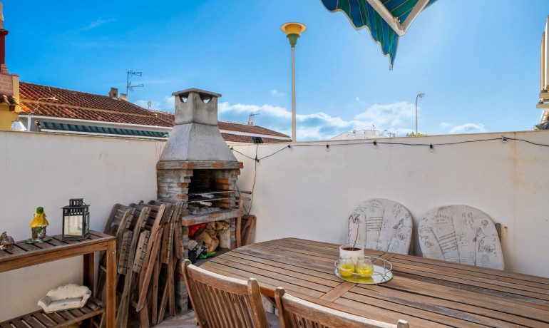 Herverkoop - Huis -
Torrevieja* - La Siesta