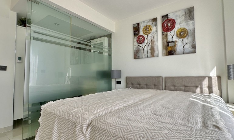 Herverkoop - Villa -
Orihuela Costa* - Orihuela costa