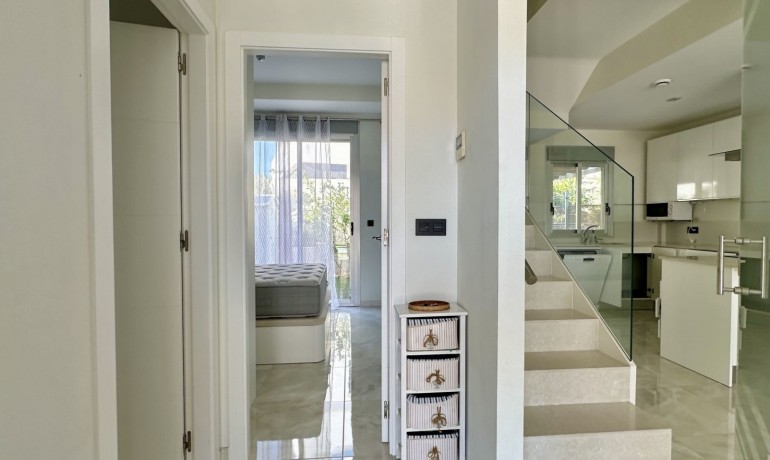 Herverkoop - Villa -
Orihuela Costa* - Orihuela costa