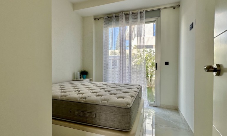 Herverkoop - Villa -
Orihuela Costa* - Orihuela costa