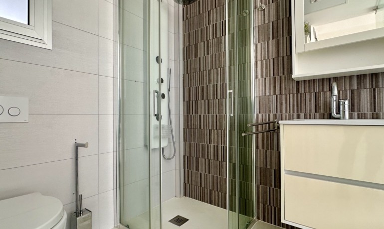 Herverkoop - Villa -
Orihuela Costa* - Orihuela costa