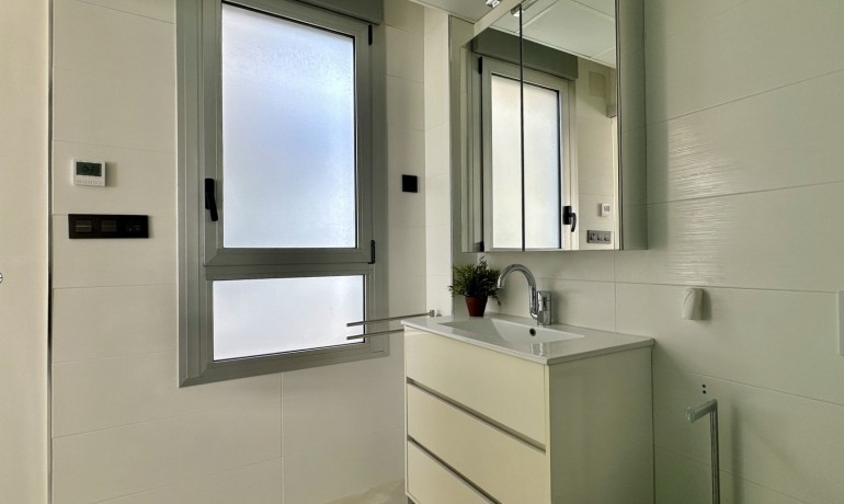 Herverkoop - Villa -
Orihuela Costa* - Orihuela costa