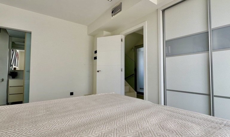 Herverkoop - Villa -
Orihuela Costa* - Orihuela costa