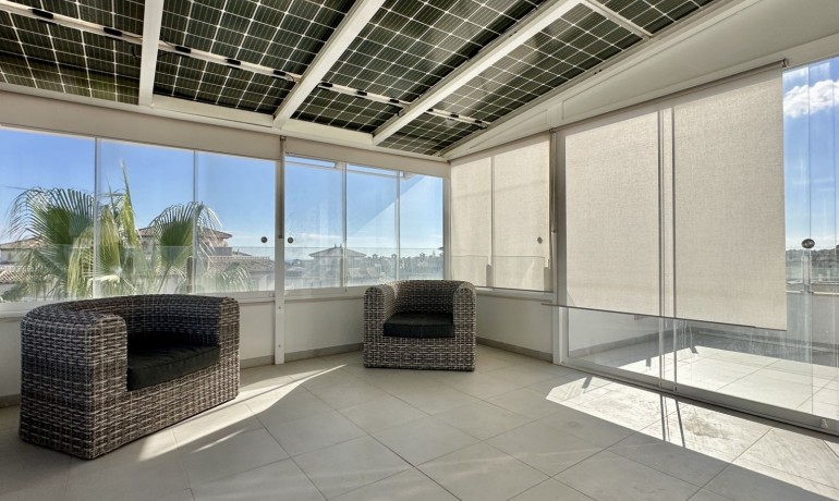 Herverkoop - Villa -
Orihuela Costa* - Orihuela costa