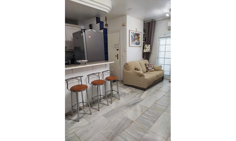 Venta - Apartamento / piso -
Torrevieja