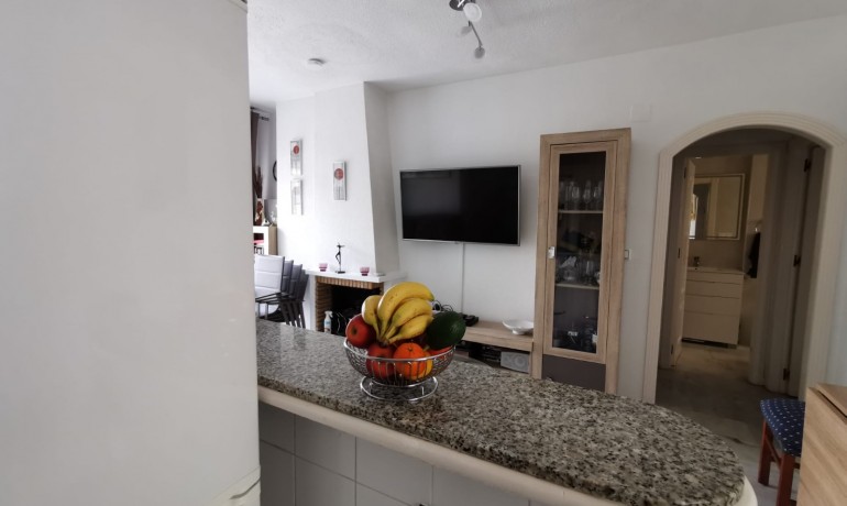Venta - Apartamento / piso -
Torrevieja