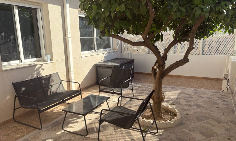 Herverkoop - Huis -
Algorfa* - Montemar