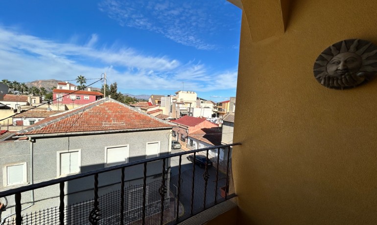 Herverkoop - Appartement / Flat -
Jacarilla - pueblo