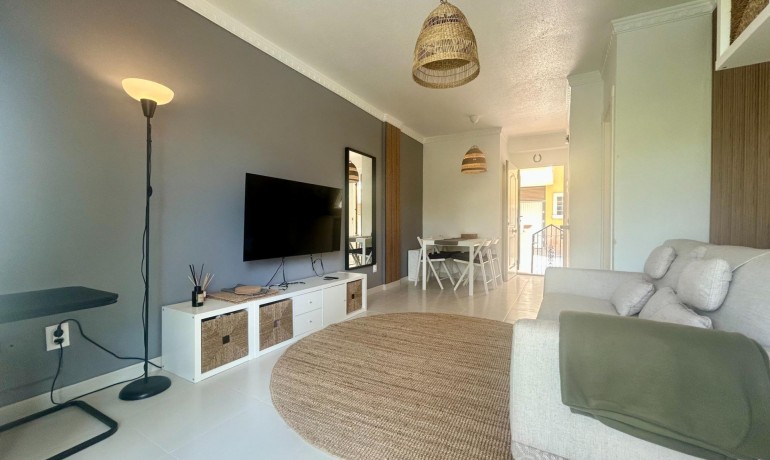 Herverkoop - Huis -
Algorfa - Montemar