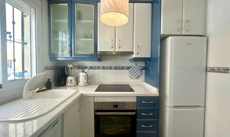 Herverkoop - Huis -
Algorfa - Montemar